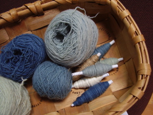 indigo-dyed yarns ready to weave up for today´s cushion (19 March 2010)